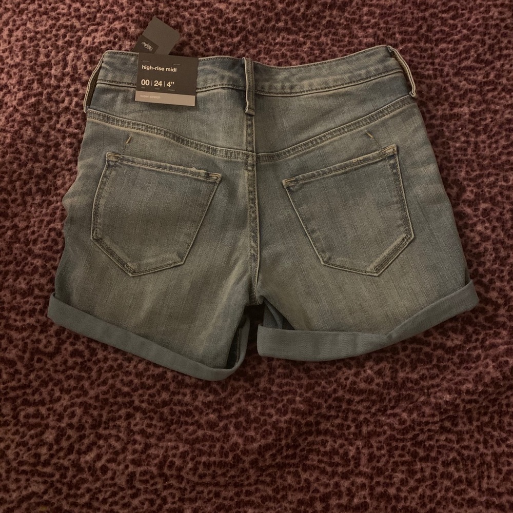 Mossimo short - Picture 2 of 2